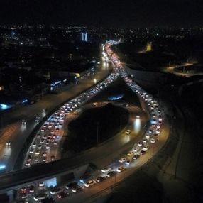 Bursa'da yasak sonrası kilometrelerce trafik oluştu