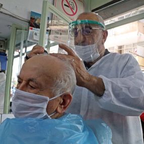 Antalya'da 6 saatlik izni ekmek teknesinde geçirdi