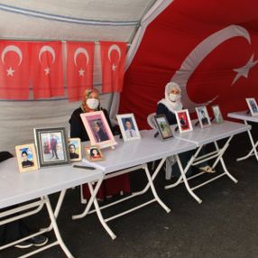 Diyarbakır anneleri evlat nöbetini sürdürüyor