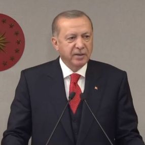Erdoğan'dan yurt dışına döviz kaçıranlara uyarı