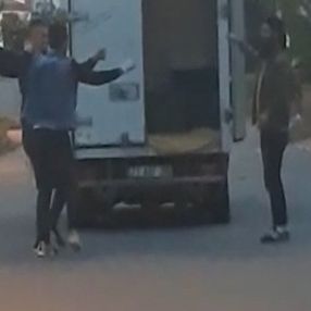 Fırıncılar, sokak ortasında çiftetelli ile eğlendi
