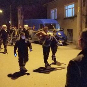 Kütahya'da mahalle muhtarı hamile kadına tekme attı