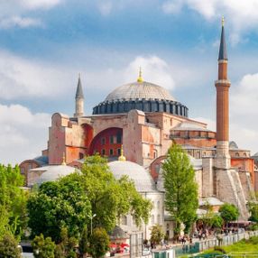 Ayasofya'da Fetih Suresi okundu