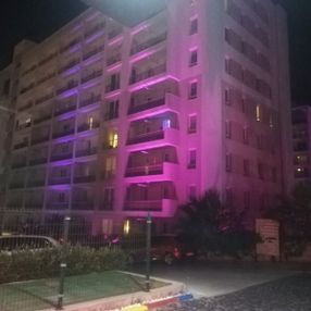 İzmir'de uyuşturucu partisinde 1 kişi göğsünden vuruldu