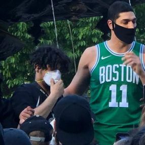 Enes Kanter, ABD’deki eylemlere katıldı