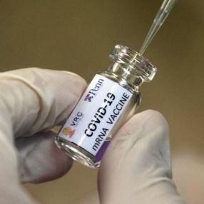 İngiltere'deki aşı çalışmalarına siber saldırı yapıldı