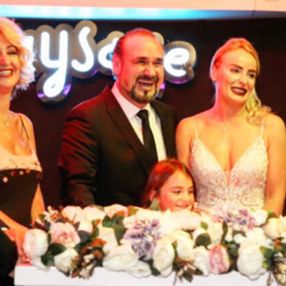 Hakan Aysev'in 6'ncı evliliği de yürümedi