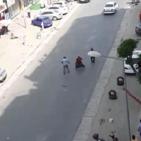 Mersin'de kız kaçırma kavgası: 3 yaralı