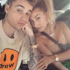 Justin Bieber ve Hailey Baldwin'in kamp tatili