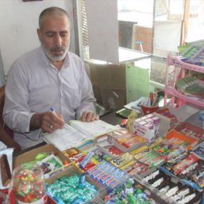 İzmirli hayırsever veresiye borçlarını kapattı