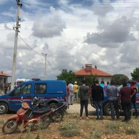 Denizli'de eşi ve 2 çocuğunu öldürüp, intihar etti