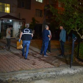Adana'da eşler arasında bıçaklı kavga: 1 ölü