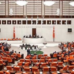 Seçim barajının düşürülmesi gündemde