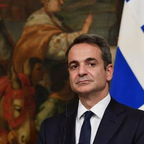 Miçotakis: Rusya gibi Türkiye'ye de yaptırım tartışılsın