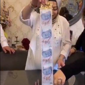 Sosyal medyada konuşulan doğum günü videosu