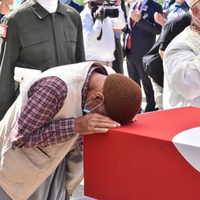 Diyarbakırlı şehit Recep Durak, son yolculuğuna uğurlandı