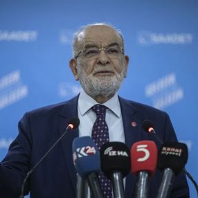 Karamollaoğlu'ndan Kaftancıoğlu için verilen cezaya tepki