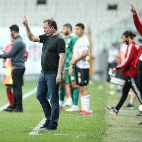 Sergen Yalçın: Kendini sahada göstermeyeni ne yapayım