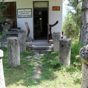 Karabük'te çevreden topladığı kalıntılarla müze açtı