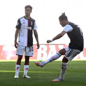 Ronaldo yıllar sonra frikikten gol attı