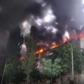 Ukrayna’da eşiyle tartışan kişi binayı ateşe verdi