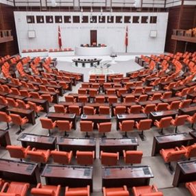 Mustafa Şentop yeniden Meclis Başkanı oldu