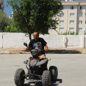 Aydın'da çalınan motorunu sosyal medya ilanında buldu
