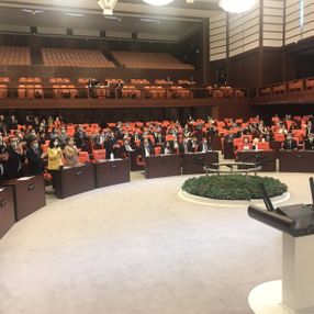 Ayasofya kararı Meclis'te okunarak ayakta alkışlandı