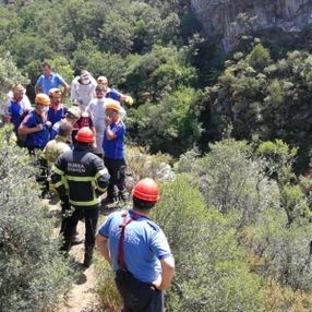 Bursa'da 2 kişi dinamitle define ararken yaralandı