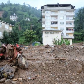 Rize'deki yağışlarda son 91 yılın rekoru kırıldı