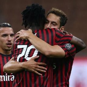 Milan, Hakan Çalhanoğlu'nun gol ve asistleriyle kazandı
