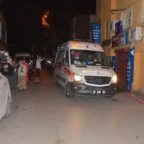 Adana'da gürültü uyarısı yapan bir kişi bıçaklandı