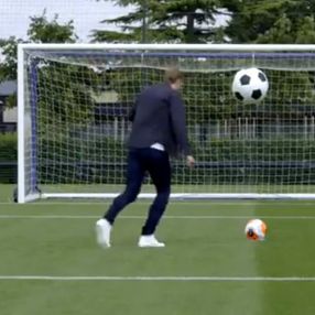 Kane, hayatının en anlamlı penaltı atışını kullandı