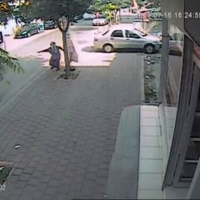 Adana’da oğlunun düğün parasını kaptırdı