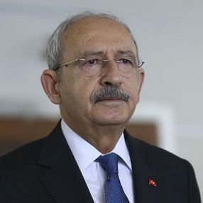 CHP sosyal medya düzenlemesini AYM'ye götürecek