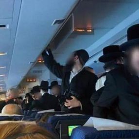 Hollanda Havayolları'nda 'bayan yanı' vakası