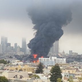 San Francisco’da büyük çaplı yangın