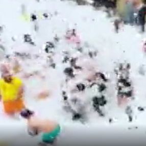 Rize'de köpük partisi düzenleyenlere korona cezası