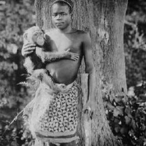 Afrikalıyı maymunla sergileyen ABD'den 114 yıl sonra özür