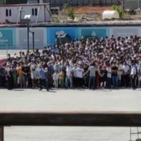 İstanbul'da vapura koşan vatandaşların görüntüsü şaşırttı