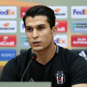 Necip Uysal maaşında indirime gitti