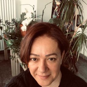 Bennu Yıldırımlar’dan Yaprak Dökümü paylaşımı