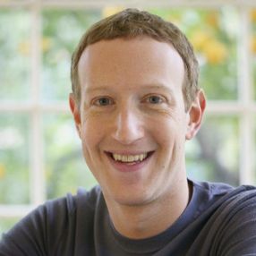 Facebook’un patronu senti bilyoner oldu