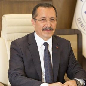 Pamukkale Üniversitesi rektörü hakkında soruşturma