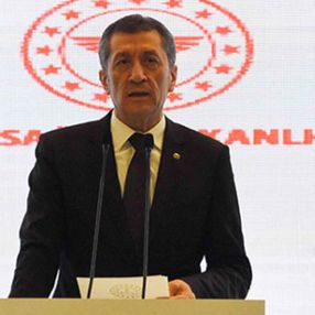 Bakan Selçuk’tan velilere: 21 Eylül sizin elinizde