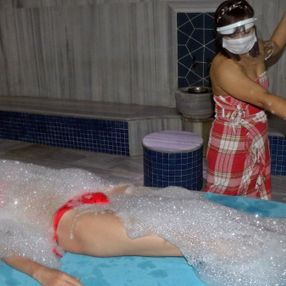 Rus turistler; Türkiye'de tatilin tadını çıkarıyoruz
