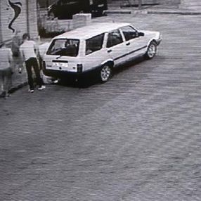 Sultangazi'de kalp krizi geçiren kişinin yardımına koştular