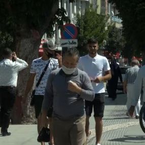 Çorum'da koronavirüs tedbirleri unutuldu