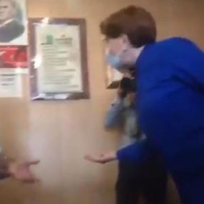Aksaraylı esnaf, Meral Akşener'i Cumhur İttifakı'na davet etti
