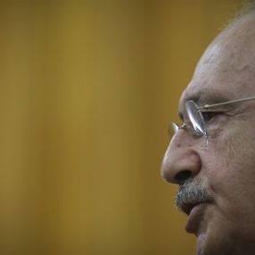 CHP'de milletvekillerine müjde uyarısı: Sessiz kalın